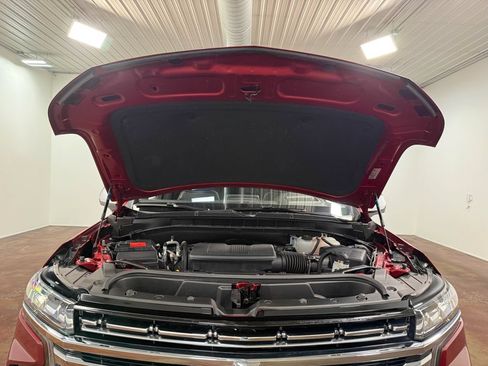 Used 2024 Chevrolet Tahoe Premier w/ Premium Package AWD/4WD image 85