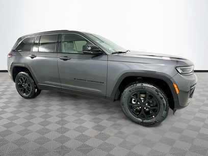 New 2026 Jeep Grand Cherokee Altitude