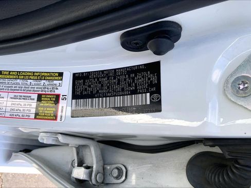 Certified 2023 Toyota Camry LE FWD image 34