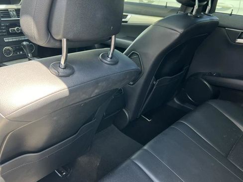 Used 2013 Mercedes-Benz C 250 Sedan image 7