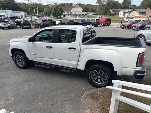 Used 2022 GMC Canyon AT4 w/ Trailering Package image 3
