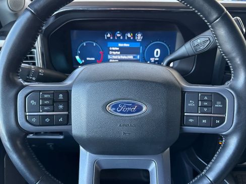 Used 2023 Ford F250 Lariat w/ Lariat Ultimate Package AWD/4WD image 23
