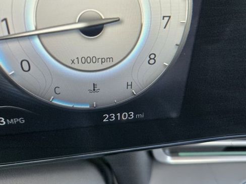 Certified 2024 Hyundai Elantra SEL image 23