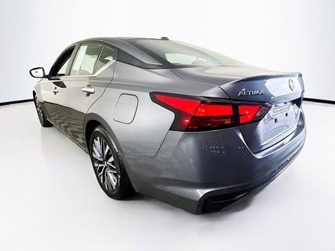 Certified 2023 Nissan Altima 2.5 SV image 7