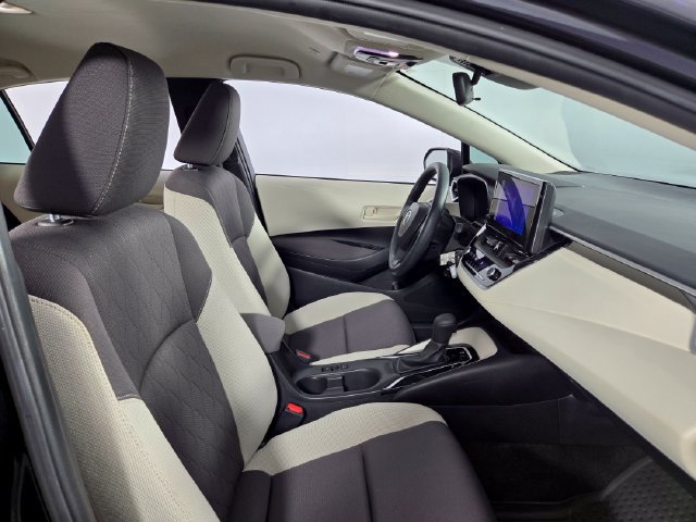 Used 2023 Toyota Corolla LE FWD image 15