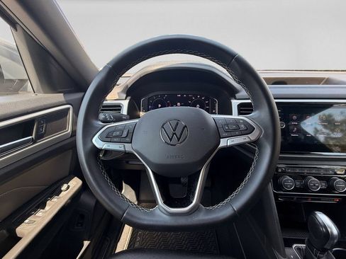 Used 2023 Volkswagen Atlas Cross Sport SEL AWD/4WD image 12