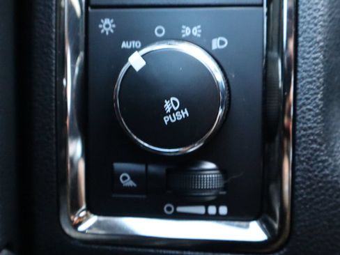 Used 2017 RAM 1500 Sport w/ Convenience Group AWD/4WD image 29