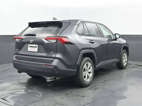 Used 2023 Toyota RAV4 LE FWD image 6