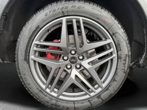 New 2026 Ford Explorer ST-Line w/ ST-Line Street Pack image 8