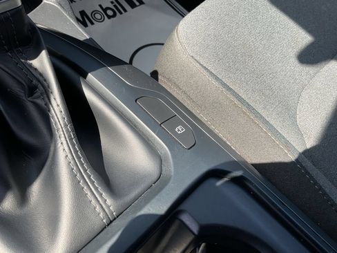 Used 2025 Kia K4 FWD image 24