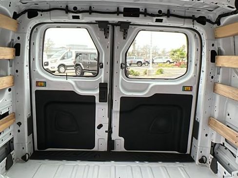 Used 2024 Ford Transit 250 Low Roof w/ Exterior Upgrade Package image 22
