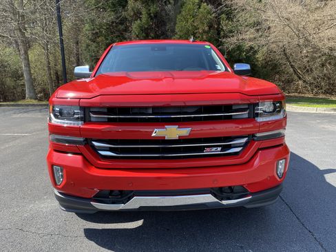 Used 2016 Chevrolet Silverado 1500 LTZ Z71 w/ LTZ Plus Package image 3