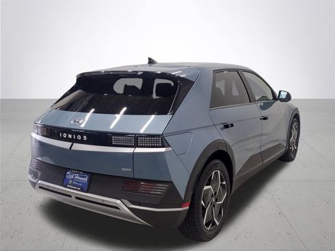 Certified 2023 Hyundai Ioniq 5 SEL AWD/4WD image 11