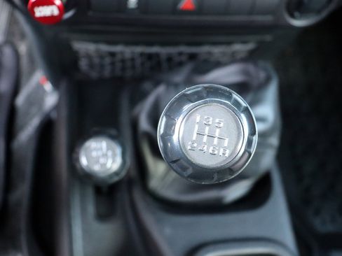 Used 2016 Jeep Wrangler Unlimited Sport image 36