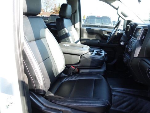 Used 2022 Chevrolet Silverado 2500 W/T w/ WT Convenience Package AWD/4WD image 32
