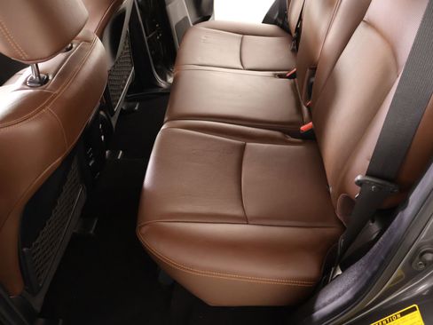 Used 2019 Toyota 4Runner Limited image 12