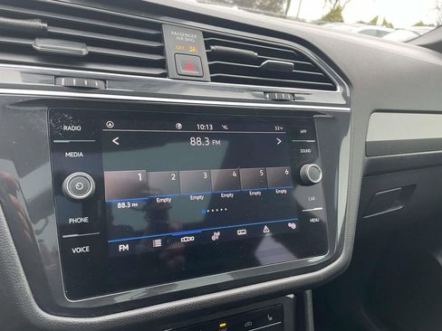 Used 2024 Volkswagen Tiguan SE R-Line w/ MDO Package, Three-Row image 39