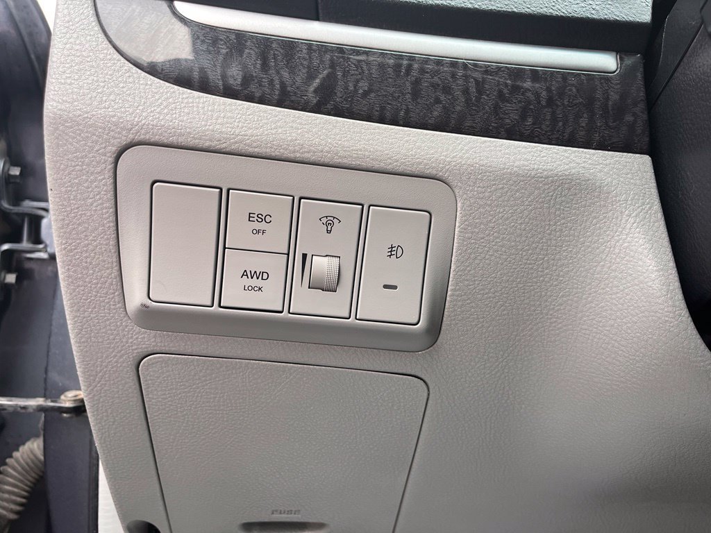 Used 2008 Hyundai Santa Fe SE AWD/4WD image 16