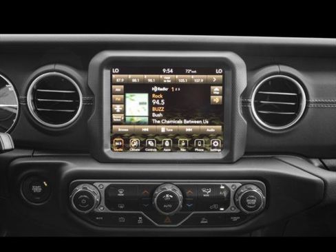 Certified 2023 Jeep Wrangler Unlimited Rubicon 4xe w/ Steel Bumper Group AWD/4WD image 5