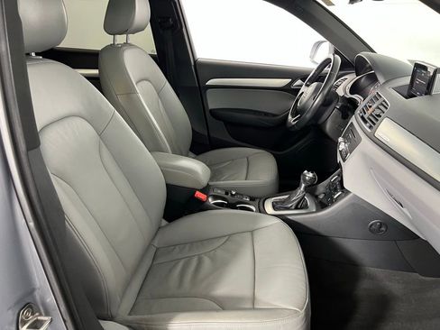 Used 2018 Audi Q3 2.0T Premium w/ Convenience Package image 30