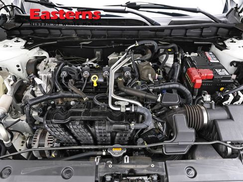 Used 2022 Nissan Altima 2.5 SV w/ SV Premium Package FWD image 7