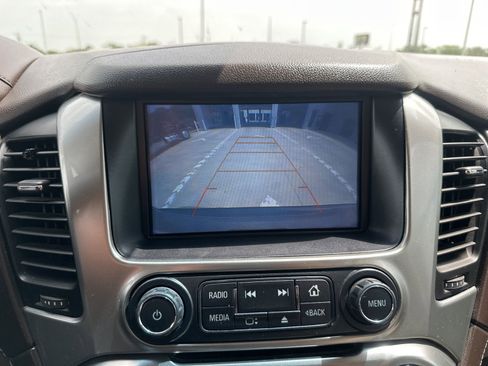 Used 2019 Chevrolet Tahoe LT RWD image 12