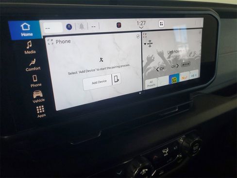 Used 2024 Jeep Wrangler Sport image 17