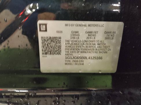 Used 2020 Chevrolet Sonic LT FWD image 33