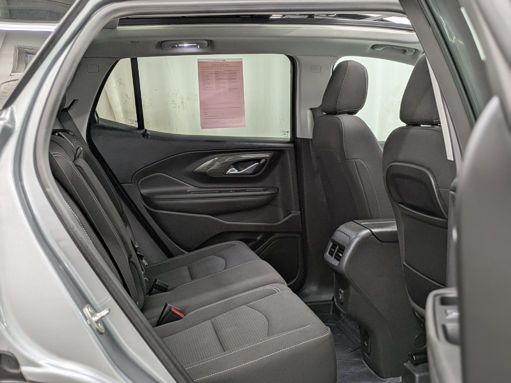 Used 2023 GMC Terrain SLE w/ Driver Convenience Package AWD/4WD image 22