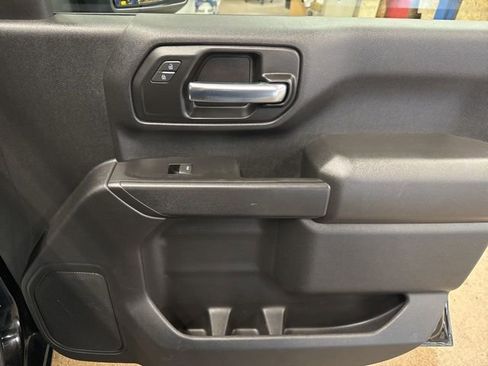 Used 2020 Chevrolet Silverado 2500 Custom image 25