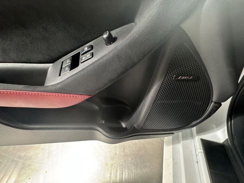 Used 2024 Nissan Z Performance w/ Floor Mat Package image 21