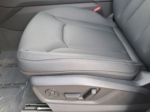 New 2026 Audi Q8 Premium Plus image 32