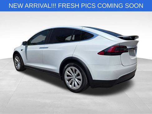 Used 2020 Tesla Model X Long Range AWD/4WD image 5