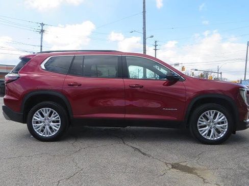 Used 2024 GMC Acadia Elevation image 6