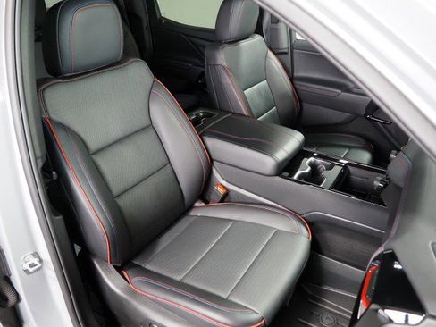 Used 2025 Chevrolet Silverado EV RST image 2