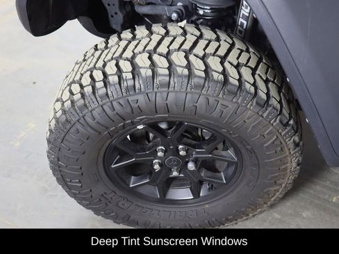 Used 2025 Jeep Wrangler Willys image 41