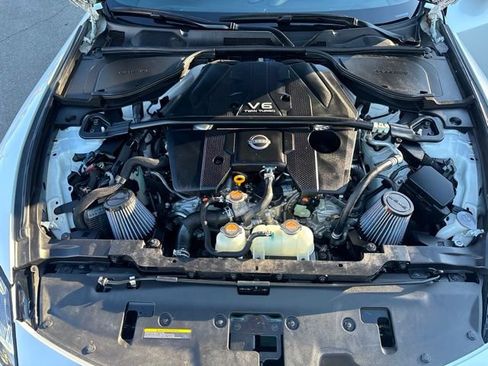Used 2024 Nissan Z Sport w/ Floor Mat Package RWD image 29