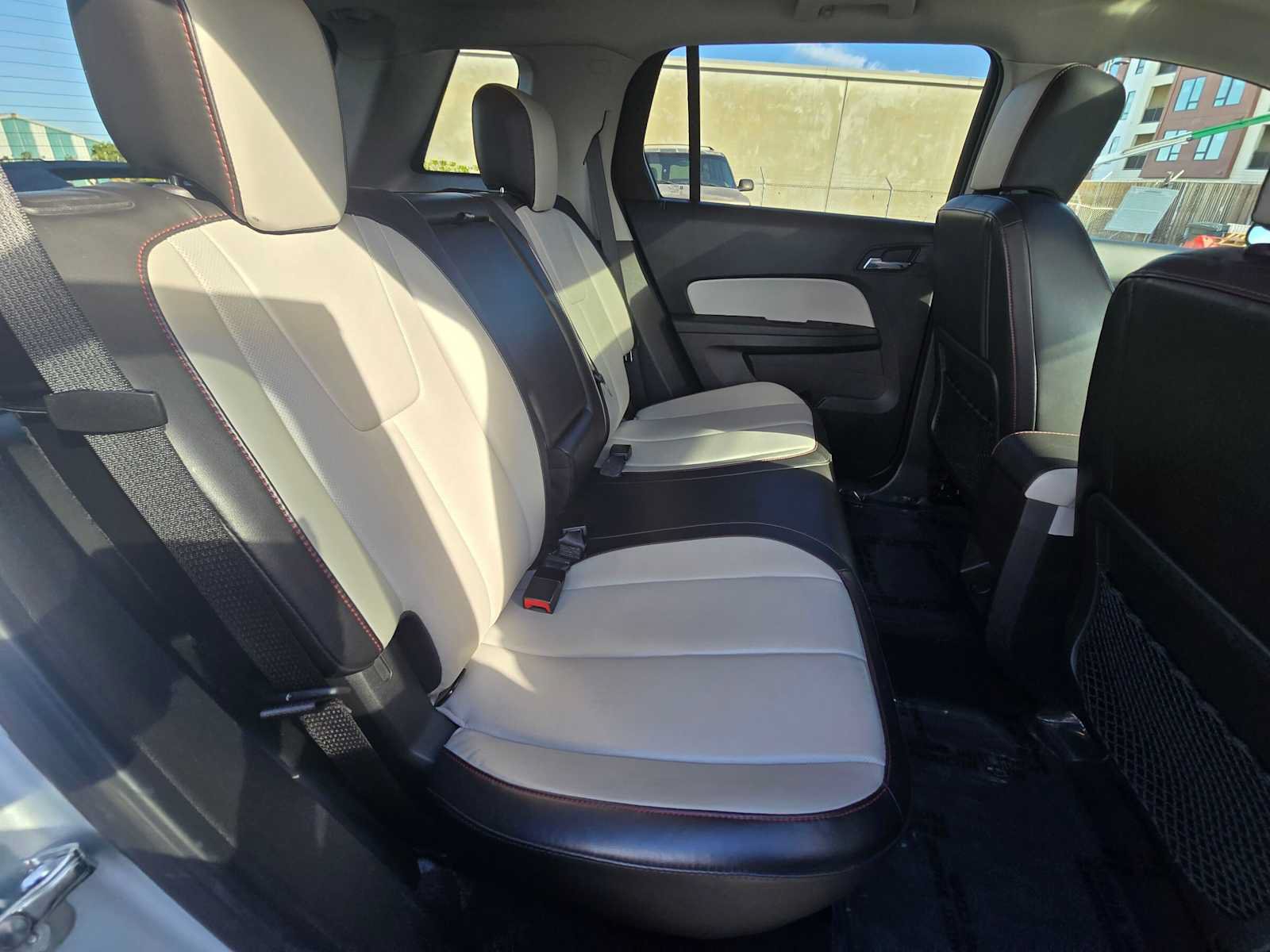 Used 2012 GMC Terrain SLT w/ Chrome and Technology Package FWD image 9