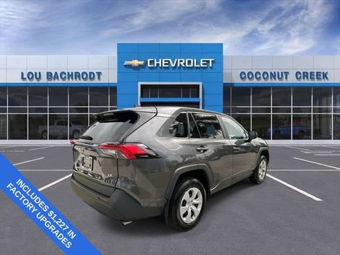Used 2024 Toyota RAV4 LE FWD image 8