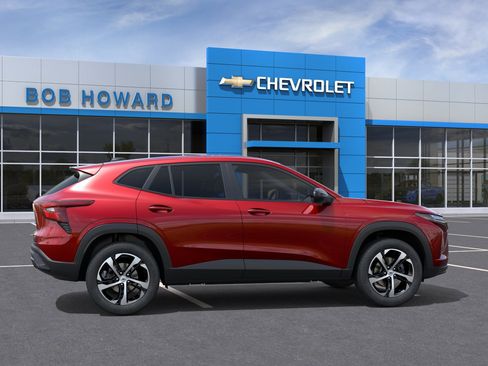 New 2026 Chevrolet Trax RS FWD image 29