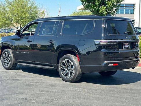 New 2026 Jeep Grand Wagoneer L 2WD image 6