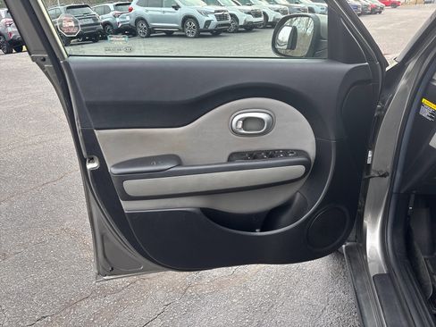 Used 2014 Kia Soul image 10
