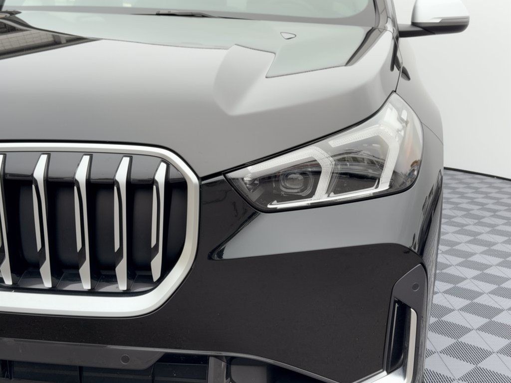 Used 2024 BMW X1 xDrive28i w/ Convenience Package AWD/4WD image 12