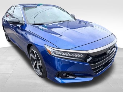Used 2021 Honda Accord Sport image 2