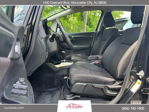 Used 2018 Honda Fit Sport image 12