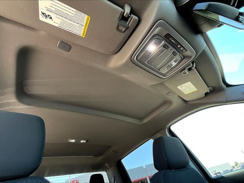 Used 2022 Chevrolet Silverado 1500 Custom w/ LPO, Dark Essentials Package AWD/4WD image 12