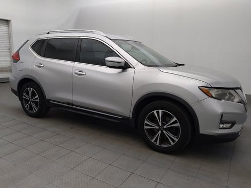 Used 2017 Nissan Rogue SL FWD image 11