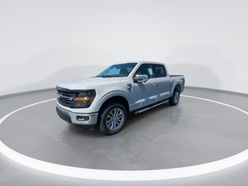 New 2026 Ford F150 XLT w/ Equipment Group 302A MID image 5