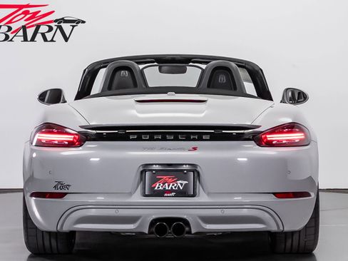 Used 2019 Porsche 718 Boxster S RWD image 4