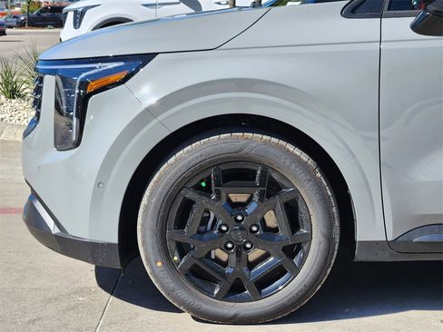 New 2026 Kia Carnival SX Prestige image 5